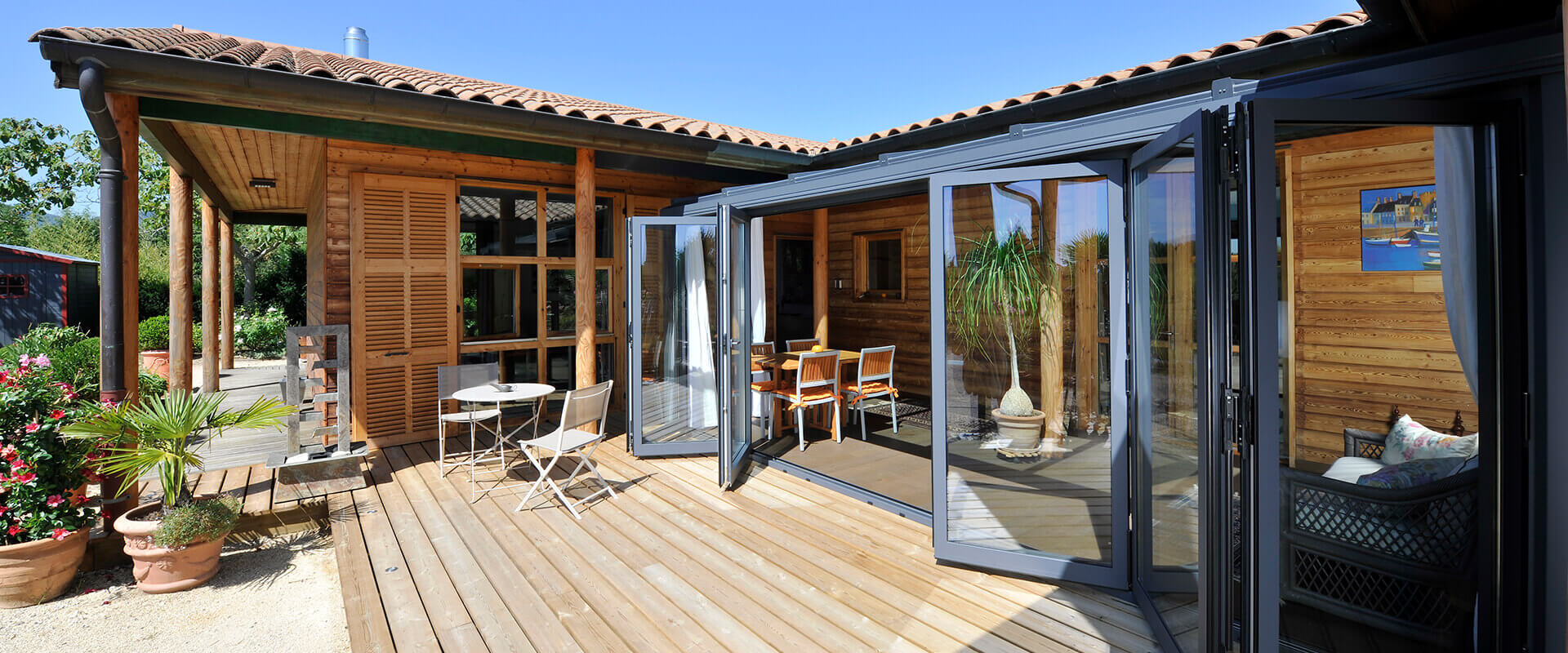 VistaLuxe AL Folding Door Private Home