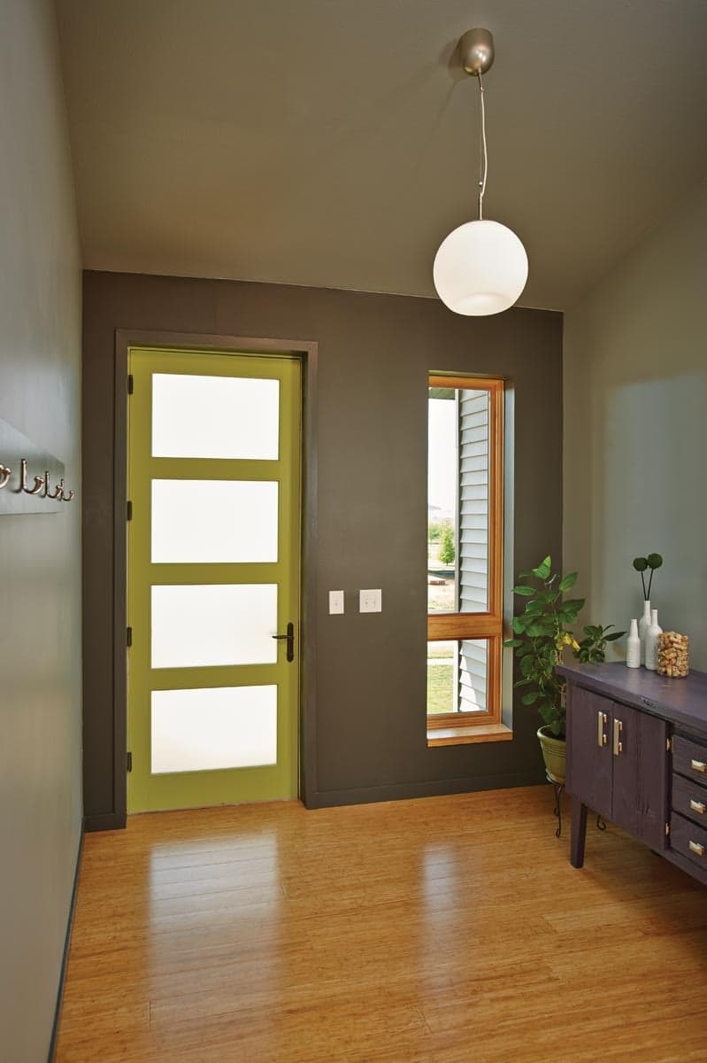 Ultra Series: Direct Sets, Crank-Out Awnings, and Custom Entrance Door